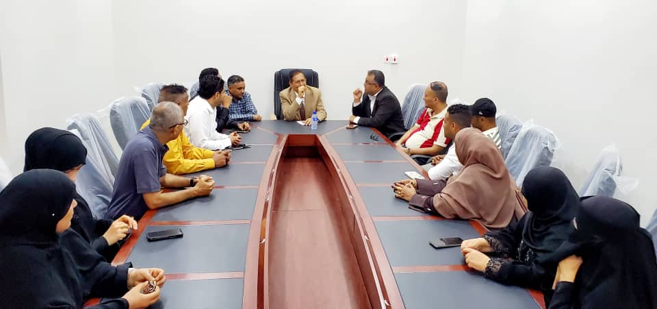 الشعبي يتفقد الانضباط الوظيفي بالتواهي عقب إجازة العيد