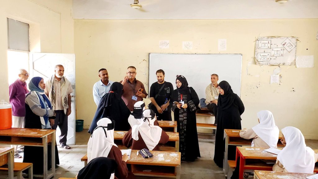 سلطة التواهي تدشن امتحانات الثانوية العامة لـ713 طالباً وطالبة